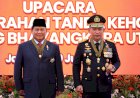 Menhan-Prabowo-Subianto-Terima-Penghargaan-Tanda-Kehormatan-Bintang-Bhayangkara-Utama-Polri