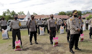 Kapolres-Lembata-Desak-Para-Bhabnkamtibmas-Polres-Lembata-segera-salurkan-10-Ton-Beras-Mabes-Polri