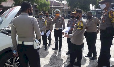 Kapolres-Lembata-Lakukan-Pengecekan-Senpi-Dan-Inventaris-Sarana-Prasarana-Anggota-Personil-Polres-Lembata.