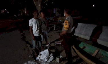 Brigpol-Hasan-Sabon-Sosialisasi-Ke-Warga-Desa-Binaannya-Tentang-New-Normal.