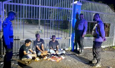 Patroli-Malam,Sat -Sabhara-Polres-Lembata-Imbau-Warga-Patuhi-Protokol-Kesehatan----