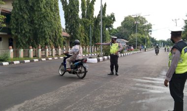 Satlantas-Polres-Lembata-Rutin-Gatur-Lalin-Pagi-Hari