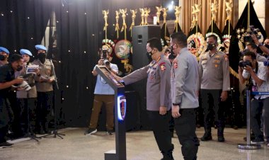 Kapolri-Launching-Aplikasi-Propam-Presisi