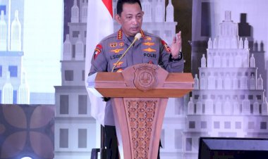 Kapolri-Tekankan-Itwasum-Polri-Harus-Jadi-Wasit-Tegas-yang-Tak-Ragu-Keluarkan-Kartu-Merah