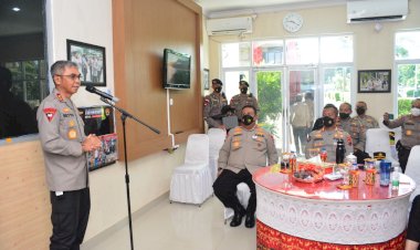 Launching-Turangga-Podcast,-Kapolda-NTT-Harap-Bisa-Berikan-Hal-Positif-Bagi-Masyarakat