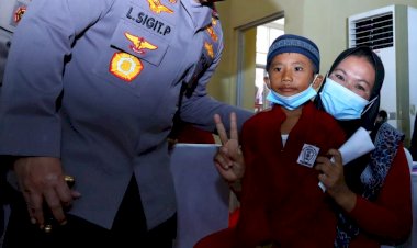 Kapolri:-Kita-Punya-Optimisme-Hadapi-Omicron-dengan-Sinergitas-Seluruh-Stakeholder