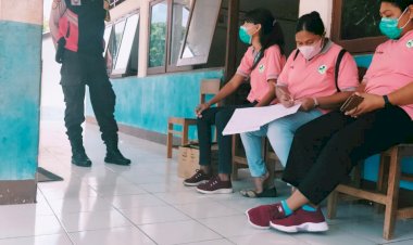 Lakukan-Pengamanan-Vaksinasi-Anak-Merdeka-Bhabinkamtibmas-Minta-Wali-Murid-Perhatikan-Pola-Makan-Anak.