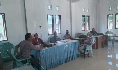 Kanit-Binmas-Polsek-Omesuri-Terus-Berikan-Ingatkan-Warga-Agar-Tidak-Terhasut-Paham-Radikal-Dan-Anti-Pancasila.