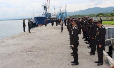 Kapolres-Lembata-Pimpin-Upaca-Peringati-Hari-Pahlawan-Ke-77.