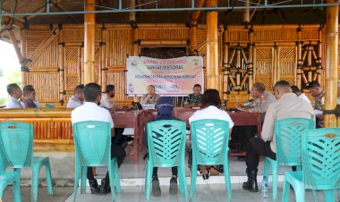 Kapolres-Lembata-Pimpin-Rapat-Koordinasi-Lintas-Sektoral-Kesiapan-Menyambut-Nataru.