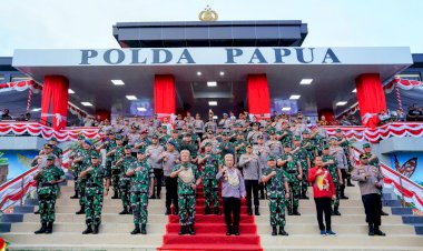 Panglima-TNI-dan-Kepala-Staf-Resmikan-Polda-Papua-Baru,-Kapolri:-Wujud-Sinergitas-Makin-Kokoh
