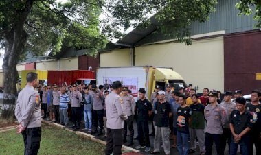 30-Ribu-Paket-Sembako-dari-Kapolri-Diserahkan-ke-Persis-Wilayah-Jakarta,-Banten-dan-Jabar