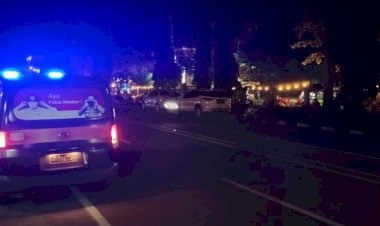 Sat -Binmas-Polres-Lembata-Lakukan-Himbauan-Kamtibmas-lewat-koling/pengeras-suara-Di-Malam-Hari