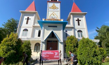 Kegaiatan-Bakti-Sosial-dalam-rangka-Hut-Bhayangkara-Ke----77.