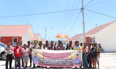 Berikan-himbauan-karhutlah-di-tengah-tengah-masyarakat,-kapolres-lembata-bagi-air-bersih