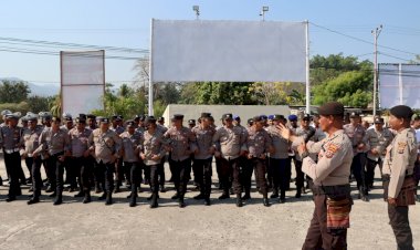 Kapolres-Lembata-Perintahkan-seluruh-anggota-Polres-Lembata-Laksanakan-Latihan-Kemampuan-Penggendalian-masa