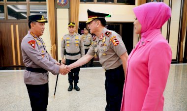 Polri-Naikan-Pangkat-Setingkat-Lebih-Tinggi-ke-13-Pati 