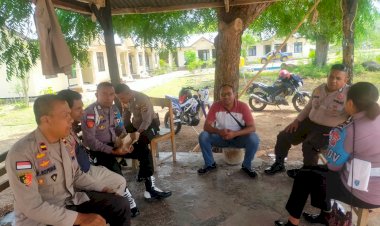 Propam-Polres-Lembata-lakukan-pemeriksaan-kehadiran-anggota-Polsek-Loang-secara-mendadak.