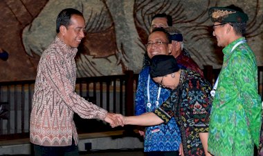 *Presiden-Jokowi-Jamu-Santap-Malam-Para-Pemimpin-dan-Delegasi-KTT-WWF-Ke-10-di-GWK*