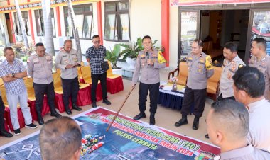 Jelang-Pelaksanaan-Pengamanan-Pilkada-Serentak-di-kabupaten-Lembata,-Polres-Lembata-melaksanakan-Kegiatan-Latihan-Tactical-Floor-Game-(TFG)