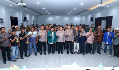 Divhumas-Polri-Gelar-FGD-Kontra-Radikal:-“Terorisme-adalah-Musuh-Kita-Bersama”-di-Polrestabes-Makassar