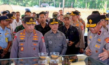 *Jelang-Panen-Raya-Jagung,-Kapolri-Turun-Langsung-Cek-Lokasi-ke-Kalbar*