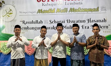 Kapolres-Lembata-Bersama-Forkopimda-Hadiri-Perayaan-Maulid-Nabi-Muhammad-S.A.W-di-Paguyuban-Keluarga-Jawa-Lembata