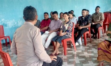 KAPOLSEK-BUYASURI-JADI-PEMATERI-KURSUS-PERSIAPAN-PERKAWINAN,-AJAK-CALON-PASANGAN-BANGUN-KELUARGA-TANPA-KEKERASAN.