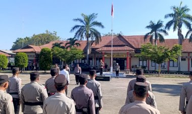 Kapolres-Lembata-Pimpin-Apel-Jam-Pimpinan,-Tekankan-Profesionalisme-Anggota-dan-Jaga-Kamtibmas.