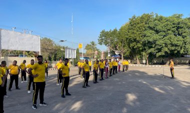 Jaga-Kebugaran-dan-Kekompakan,-Personel-Polres-Lembata-Gelar-Olahraga-Pagi-dan-Futsal-Bersama.