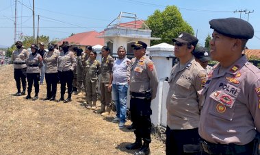 Polres-Lembata-Kawal-Aksi-Penyampaian-Aspirasi-FOKAL,-Berlangsung-Aman-dan-Damai.