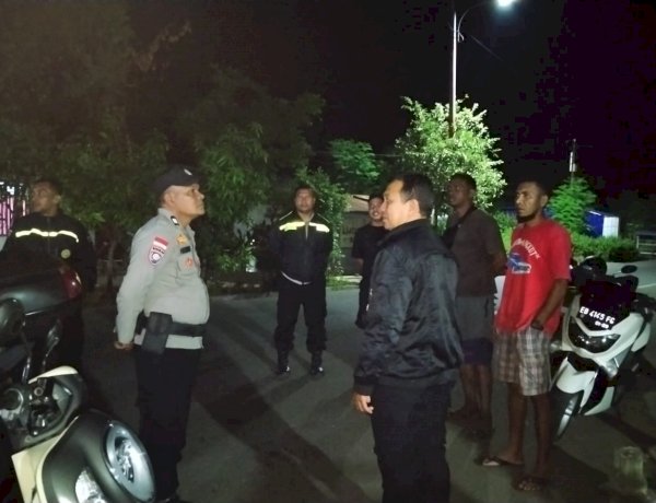 Patroli Dialogis Polsek Nubatukan, Ajak Warga Bersama Jaga Kamtibmas di Kota Lewoleba.