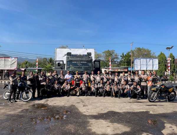 Polres Lembata Gelar Latihan Dalmas, Tingkatkan Kesiapsiagaan Personel Hadapi Situasi Unjuk Rasa.