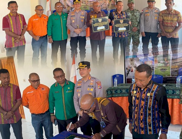 Kapolres Lembata Dampingi Bupati dan Wakil Bupati Resmikan Sumur Bor di Kecamatan Ile Ape.
