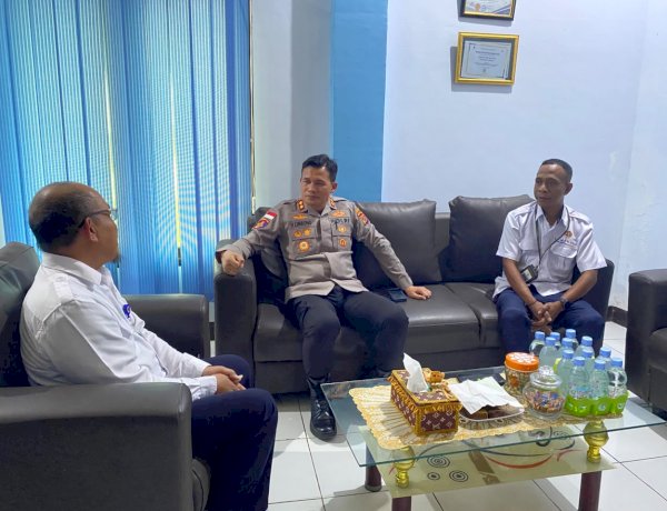 Perkuat Sinergi Keamanan dan Keselamatan Penerbangan, Kapolres Lembata Sambangi Bandara Wunopito.