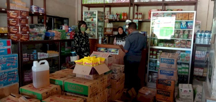 Pandemi Covid-19, Satreskrim Polres Lembata Lakukan Pemantauan Stok Dan Harga Barang.