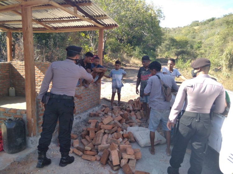 Cegah Covid 19, Patroli Sat Sabhara Himbau Warga Patuhi Protocol Kesehatan.