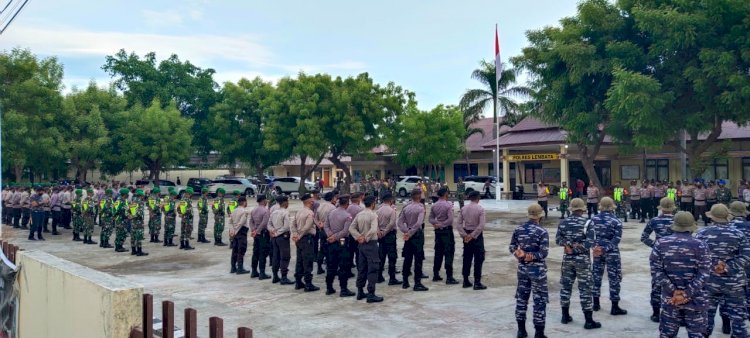 KAPOLDA NTT PIMPIN APEL BERSAMA TNI-POLRI  DALAM RANGKA PENANGGULANGAN  BENCANA ERUPSI GUNUNG API ILE LEWOTOLOK