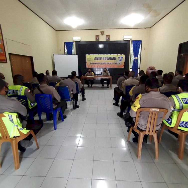Giat Anev Bulanan, Kapolres Lembata Meminta Agar Seluruh Anggota Bhabinkamtibmas Polres Lembata Ikhlas Dalam Bertugas