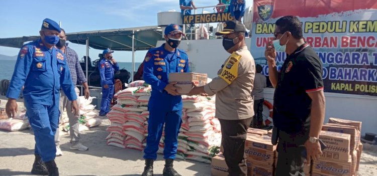 Logistik Bantuan Peduli Kemanusiaan dari Posko Penampungan Polda Bali tiba di Pelabuhan Laut Lewoleba Kab. Lembata, Ini yang dilakukan Polres Lembata
