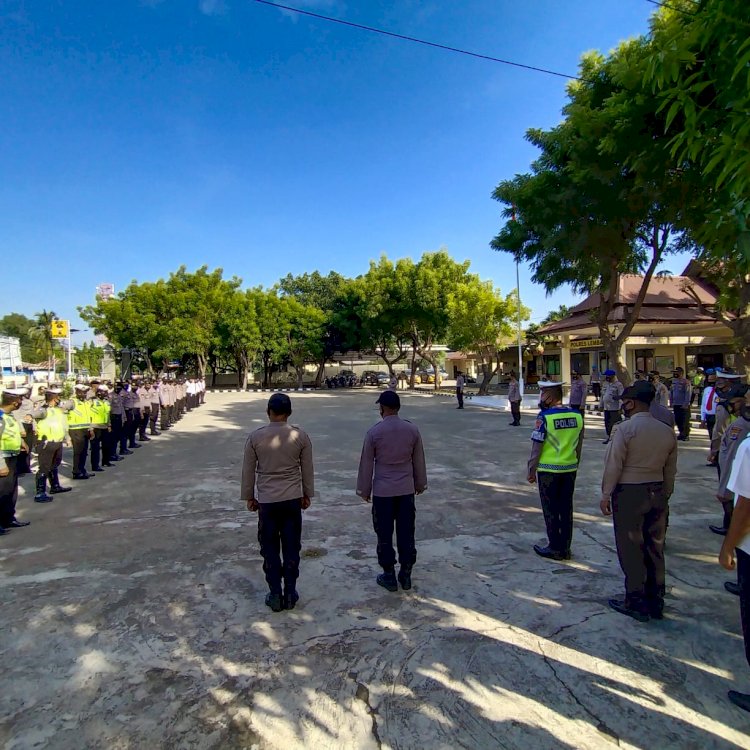 KAPOLRES PERINGATKAN ANGGOTA AGAR HINDARI PELANGGARAN DALAM PELAKSANAAN TUGAS