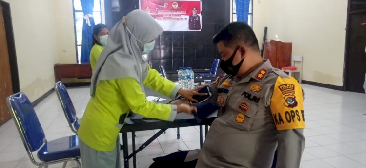 Peringati Hari Bhayangkara ke-75,Polres Lembata Lakukan Bakti Sosial Donor Darah Untuk Kemanusiaan