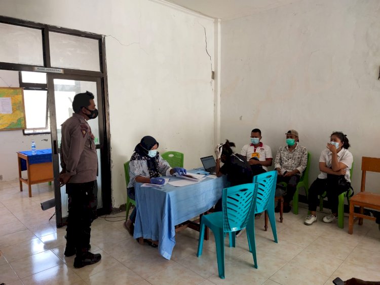 Perpanjangan PPKM Polsek Omesuri Tingkatkan Patroli Dan Himbau Protkes.