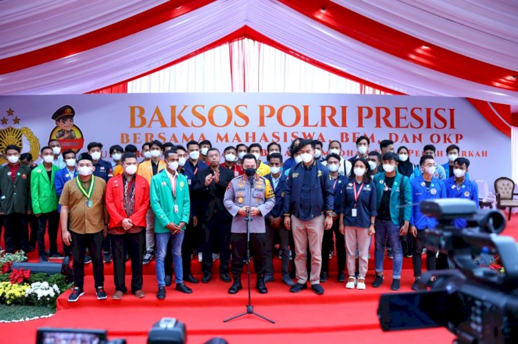 Bagikan Baksos Bareng Mahasiswa dan Pemuda, Kapolri: Teruslah Berkontribusi Terbaik untuk Bangsa