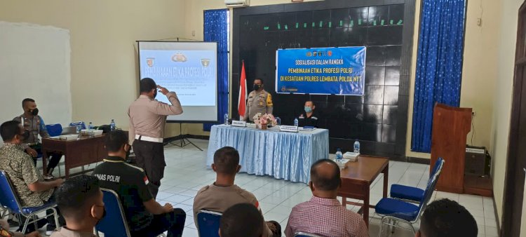 Jelang HUT Bhayangkara, BidPropam Polda NTT Berikan Pembinaan Etika Profesi Polri Di Polres Lembata.