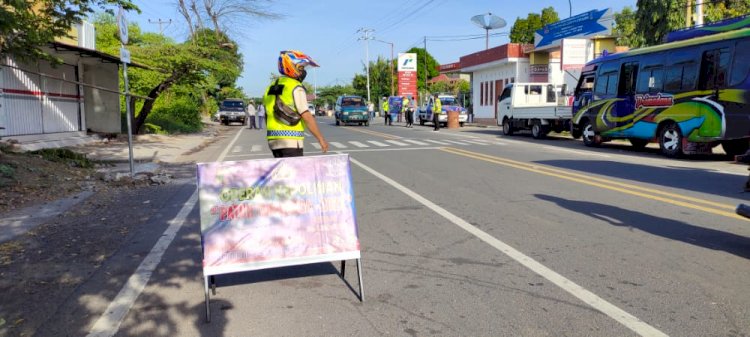 OPS Patuh Turangga 2022 Satuan Lalu Lintas Polres Lembata Lakukan Penertiban Ranmor Di APMS Lamahora.