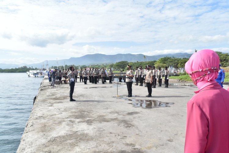 HUT Bhayangkara Ke 76 Polres Lembata Gelar Upacara Tabur Bunga.