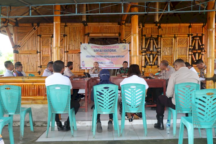 Kapolres Lembata Pimpin Rapat Koordinasi Lintas Sektoral Kesiapan Menyambut Nataru.