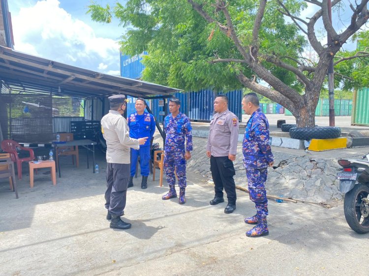 Tinjau Pos Pam Dan Pos Pelayanan Nataru Kapolres Pastikan Kamtibmas Terpantau Aman Dan Kondusif.