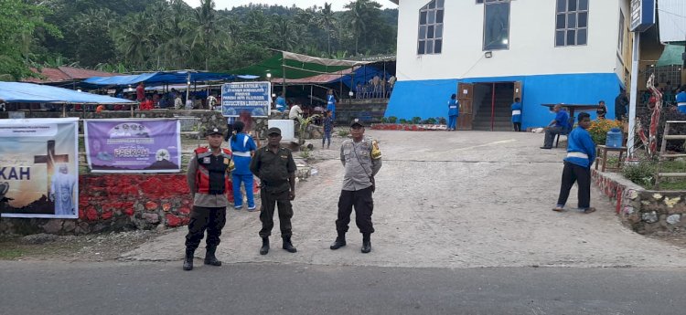 Polres Lembata Melaksanakan Pengamanan Ibadah Paskah Di Setiap Gereja Pengamanan Paskah